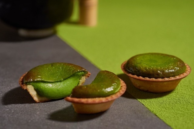 ベイク チーズタルト「焼きたて抹茶チーズタルト」