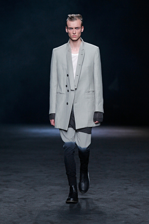 アン ドゥムルメステール(ANN DEMEULEMEESTER) 2012-13年秋冬 メンズコレクション  - 写真9