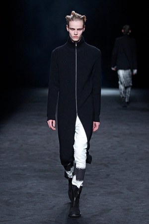 アン ドゥムルメステール(ANN DEMEULEMEESTER) 2012-13年秋冬 メンズコレクション  - 写真6