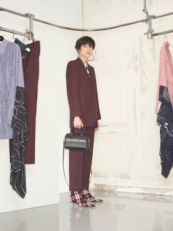 バレンシアガ(BALENCIAGA) 2018年秋ウィメンズコレクション  - 写真7