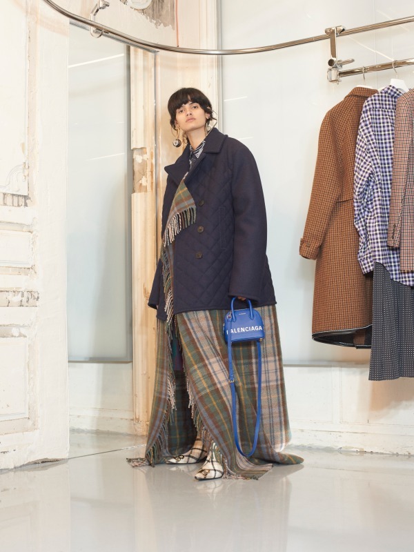 バレンシアガ(BALENCIAGA) 2018年秋ウィメンズコレクション  - 写真39