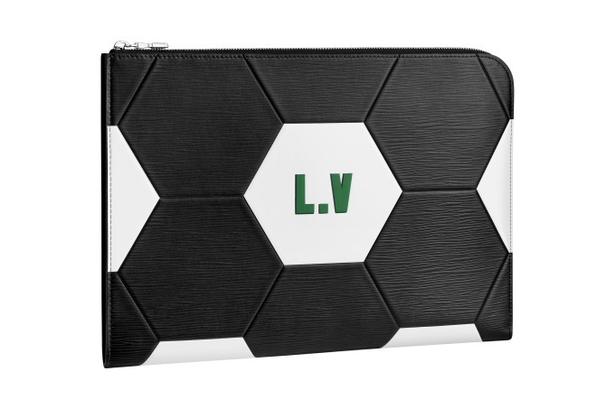 LOUIS VUITTON L字ファスナークラッチバッグ FIFAワールドカップ