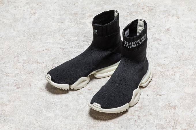 Reebok VETEMENTS ソックラン