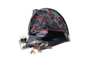 ビームスから「ヴィンテージバンダナ」柄のアウトドアグッズ、コールマンとコラボ