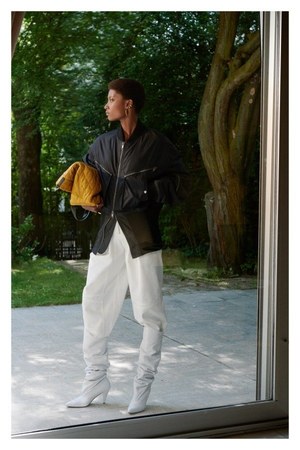 ジバンシィ(Givenchy) 2019年リゾートウィメンズ&メンズコレクション  - 写真17