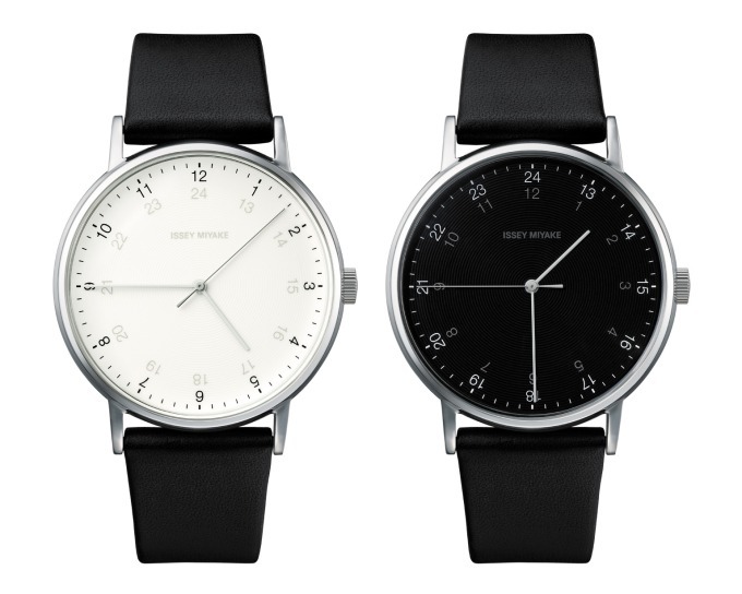 イッセイ ミヤケ ウオッチの新作腕時計 F エフ 白と黒 2種の文字盤に24時間表示のインデックス ファッションプレス