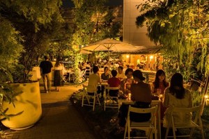 「代々木ビレッジ ビア テラス」ヨーロッパの夏をイメージ、ヒューガルデンの生ビールや3色のサングリア｜写真9