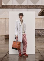 ボッテガ・ヴェネタ 2019年メンズリゾートコレクション - 色の合わせで新しさを｜写真14