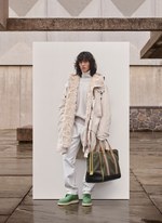 ボッテガ・ヴェネタ 2019年メンズリゾートコレクション - 色の合わせで新しさを｜写真16