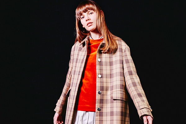 2018-19年秋冬東京コレクション｜Scye 2018-19年秋冬ウィメンズコレクション、ワークウェアのアクセントを利かせた端正な日常着