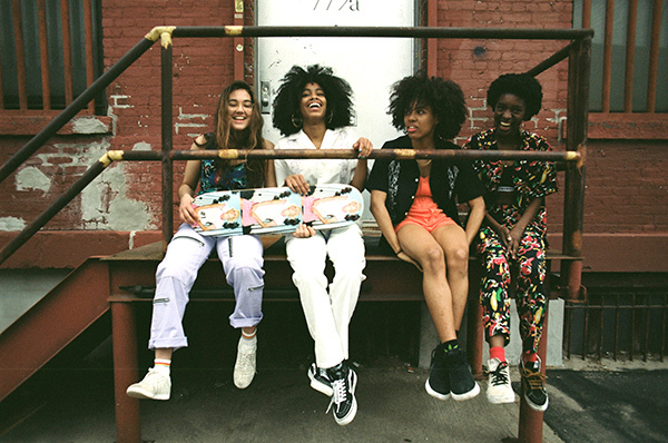 エックスガール「#1 X-girl skateboards」