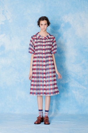 ジェーンマープルの「グラフィティ チェック」柄ドレス＆スカート、米 