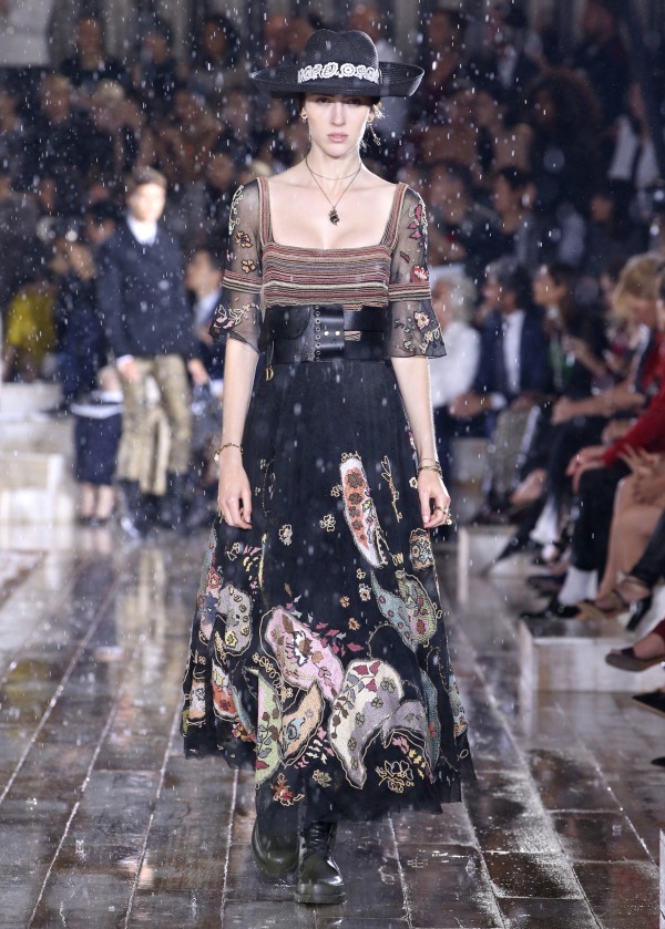 ディオール(DIOR) 2019年リゾートウィメンズコレクション  - 写真16