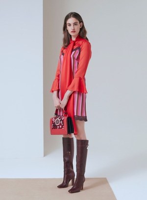 ブルマリン(Blumarine) 2018年プレフォールウィメンズコレクション  - 写真5