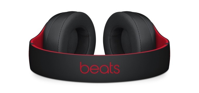 Beats　ヘッドフォン　黒　ビーツ