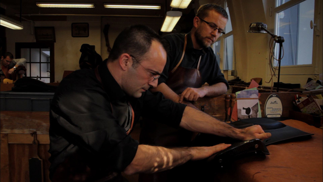 Amazon.com: Hearts and crafts - The people that make Hermès