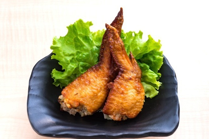 おつまみ｜ひとくち餃子「点天」の新業態・餃子バル、JR新大阪駅内エキマルシェ新大阪にオープン