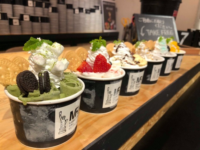 ロールアイス専門店「マンハッタンロールアイスクリーム」が名古屋に初出店｜写真2