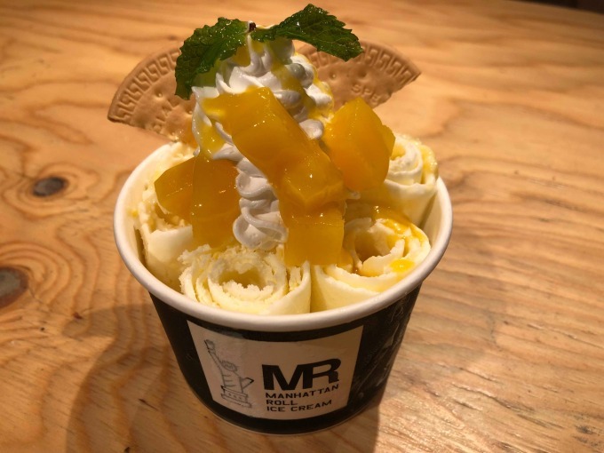 ロールアイス専門店「マンハッタンロールアイスクリーム」が名古屋に初出店｜写真9