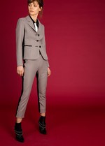 ブティック モスキーノ 2018年秋冬コレクション - スコットランド文化が伝える独創性と官能性｜写真40