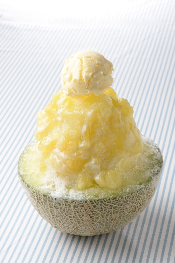 冷たいスイーツが自由が丘スイーツフォレストに集結、"丸ごと"すいか＆メロンのかき氷など｜写真2