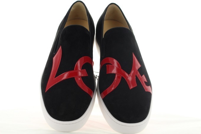 クリスチャン ルブタン「LOVE」