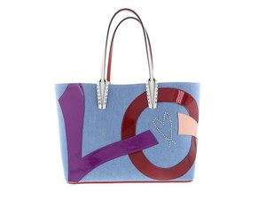 クリスチャン ルブタン「LOVE」ロゴ入りカップルで楽しめるシューズ ...