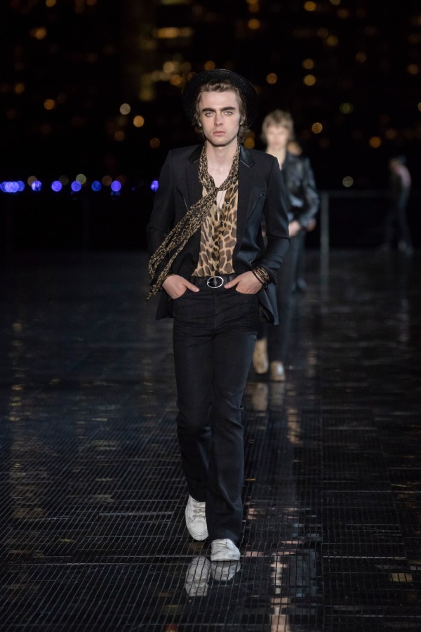 サンローラン(Saint Laurent) 2019年春夏メンズコレクション  - 写真15