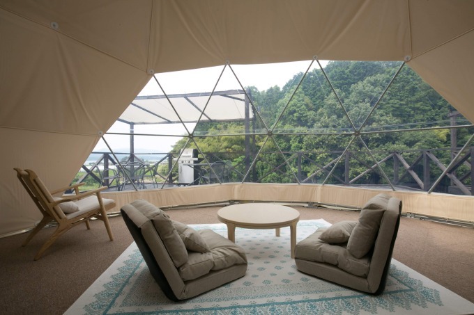 京都丹後に体験型リゾート施設「シエナヒルズ」誕生、完全プライベート空間のヴィラや近未来型テント｜写真9