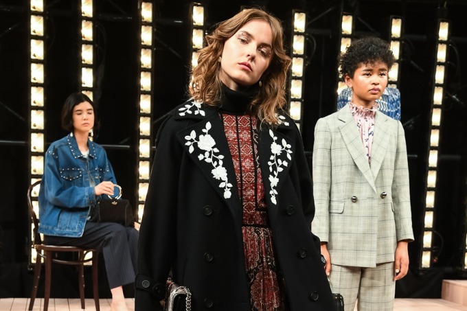 ケイト・スペード 18年秋コレクション - 米大陸横断の旅、ナッシュビルの街に溢れるキラキラした音色