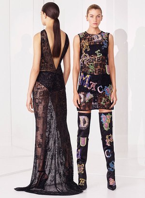 ヴェルサーチェ(VERSACE) 2019年リゾートウィメンズコレクション  - 写真19