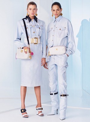 ヴェルサーチェ(VERSACE) 2019年リゾートウィメンズコレクション  - 写真23