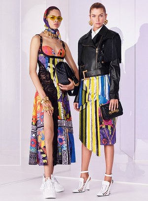 ヴェルサーチェ(VERSACE) 2019年リゾートウィメンズコレクション  - 写真27