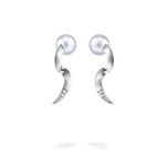 TASAKI“海の光や流れ落ちる滝”をイメージした、新作パールジュエリー｜写真23