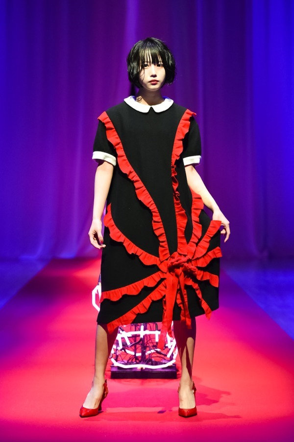 ハザマ 2018-19年秋冬<span>コレクション</span> - 写真16