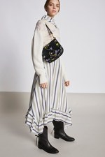 シーバイクロエ 2018年冬コレクション - 冬ファッションは意外性と遊び心がキー｜写真21