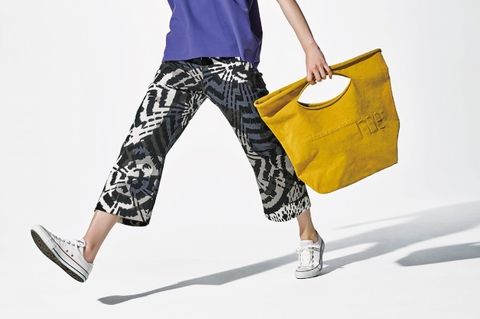 ISSEY MIYAKE イッセイミヤケ 23AW IM33KN301 ホワイト×ブラック