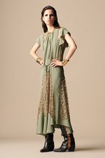 クロエ 2019年春コレクション - ホースモチーフが誘う春の柔らかなムード｜写真25