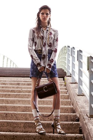 クロエ 2019年春コレクション - ホースモチーフが誘う春の柔らかなムード｜写真5