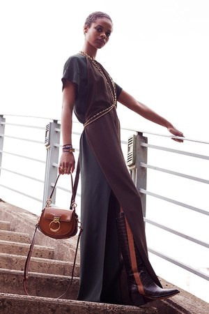 クロエ 2019年春コレクション - ホースモチーフが誘う春の柔らかなムード｜写真31