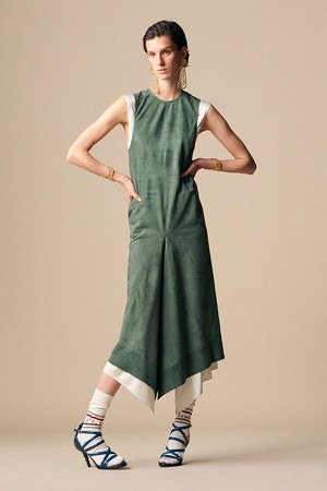 クロエ 2019年春コレクション - ホースモチーフが誘う春の柔らかなムード｜写真48