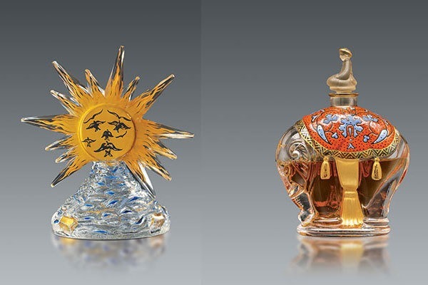 資生堂アートハウス「ヴィンテージ香水瓶と現代のタピスリー　さまざまなデザイン」