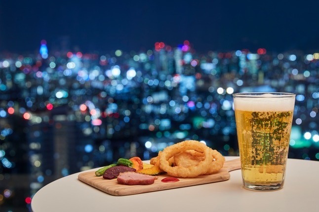 おつまみ｜「空よい Bar」が池袋にオープン - 東京の夜景とお酒を同時に、展望台で花火大会も