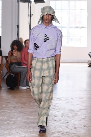 キコ・コスタディノフ(KIKO KOSTADINOV) 2019年春夏メンズコレクション  - 写真7