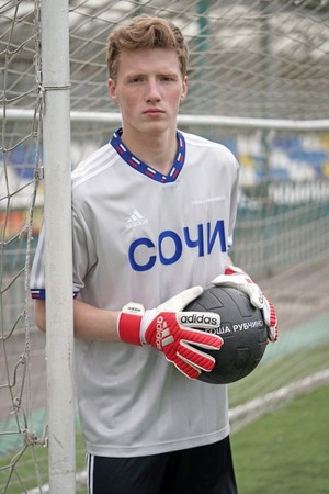 ゴーシャ ラブチンスキー×アディダス」ロシアW杯記念コラボ、サッカー