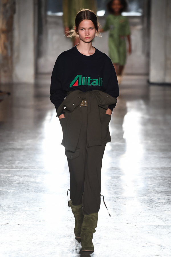 アルベルタ フェレッティ(ALBERTA FERRETTI) 2019年春ウィメンズコレクション  - 写真16