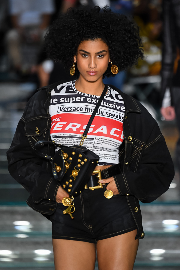 ヴェルサーチェ 2019年春夏<span>コレクション</span> - 写真10