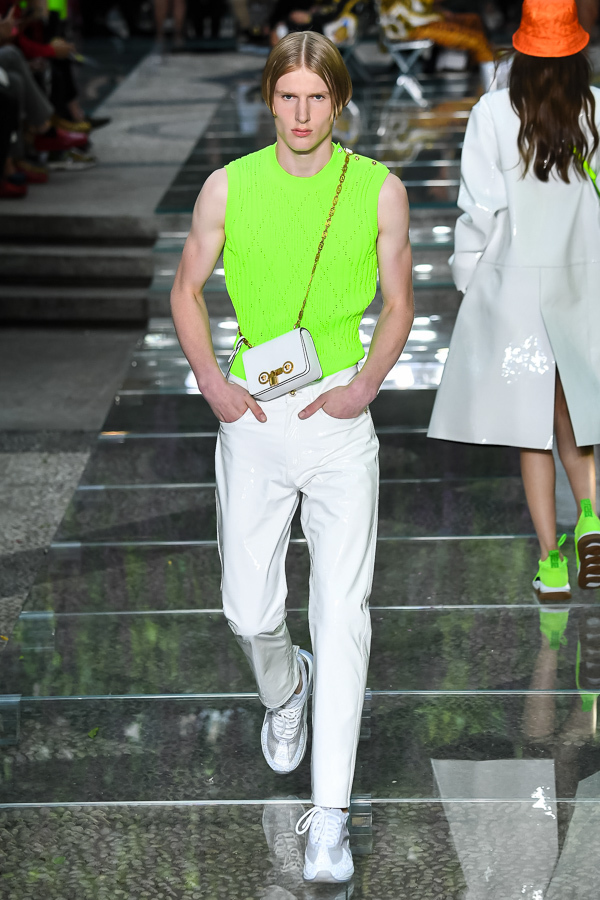 ヴェルサーチェ(VERSACE) 2019年春夏ウィメンズ&メンズコレクション  - 写真47