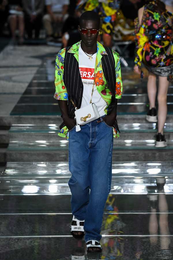 ヴェルサーチェ 2019年春夏<span>コレクション</span> - 写真52