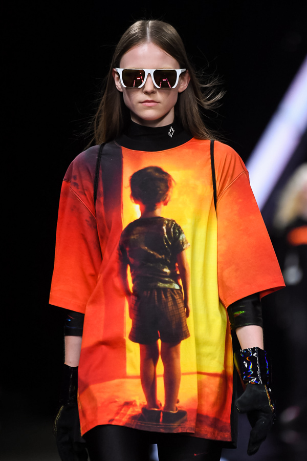 マルセロ・ブロン カウンティ・オブ・ミラン(MARCELO BURLON COUNTY OF MILAN) 2019年春夏ウィメンズ&メンズコレクション  - 写真49